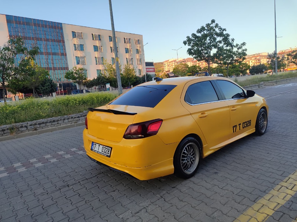 Çanakkale Kepez Taksi 17 T 0328